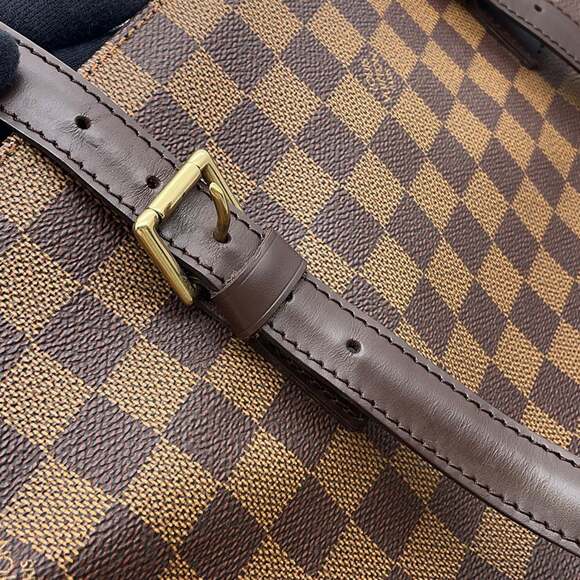LOUIS VUITTON Red Damier Shoulder Bag - Picture 7 of 14